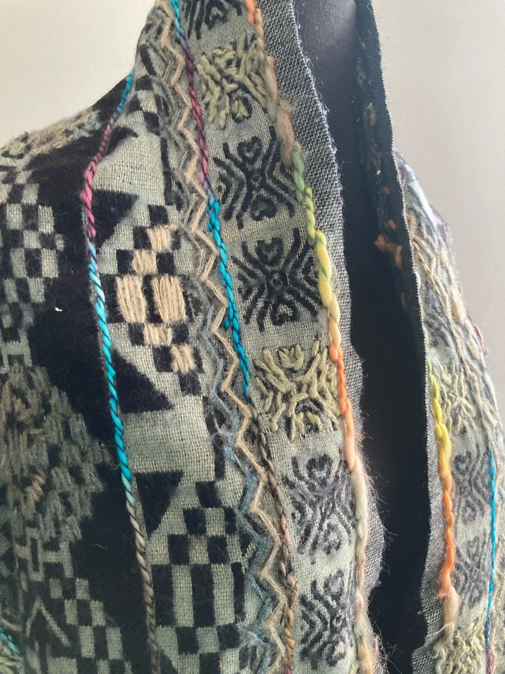 Elegant Additions Silk Fleur Blanket Scarf Wrap Boho Tribal Knit